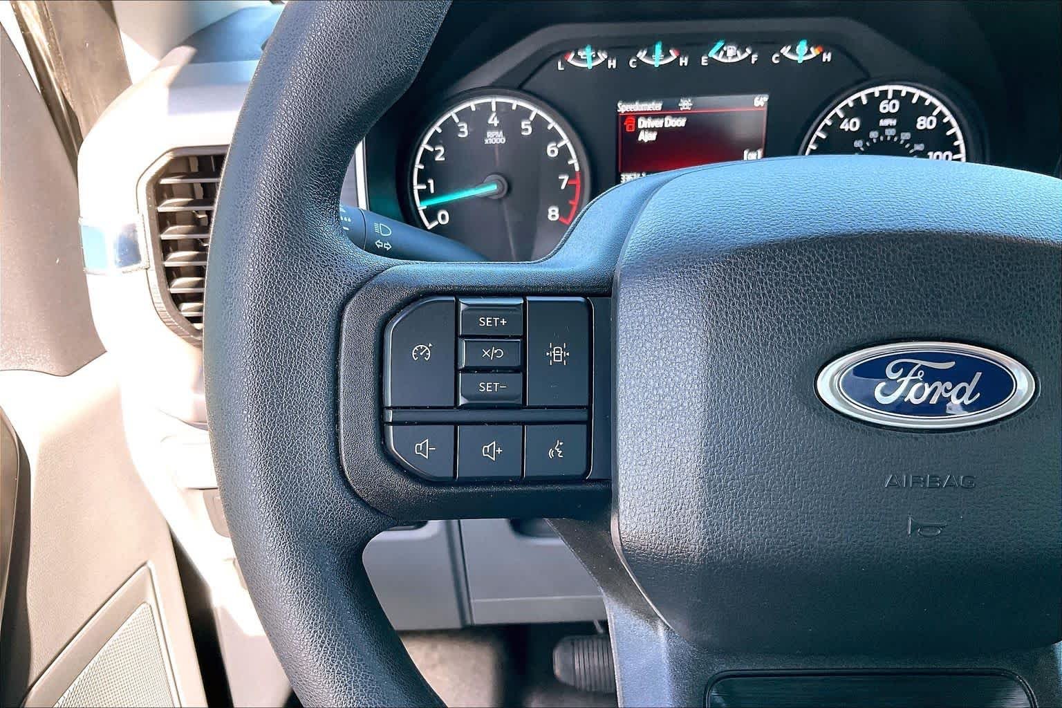 Used 2022 Oxford White Ford XL image 56