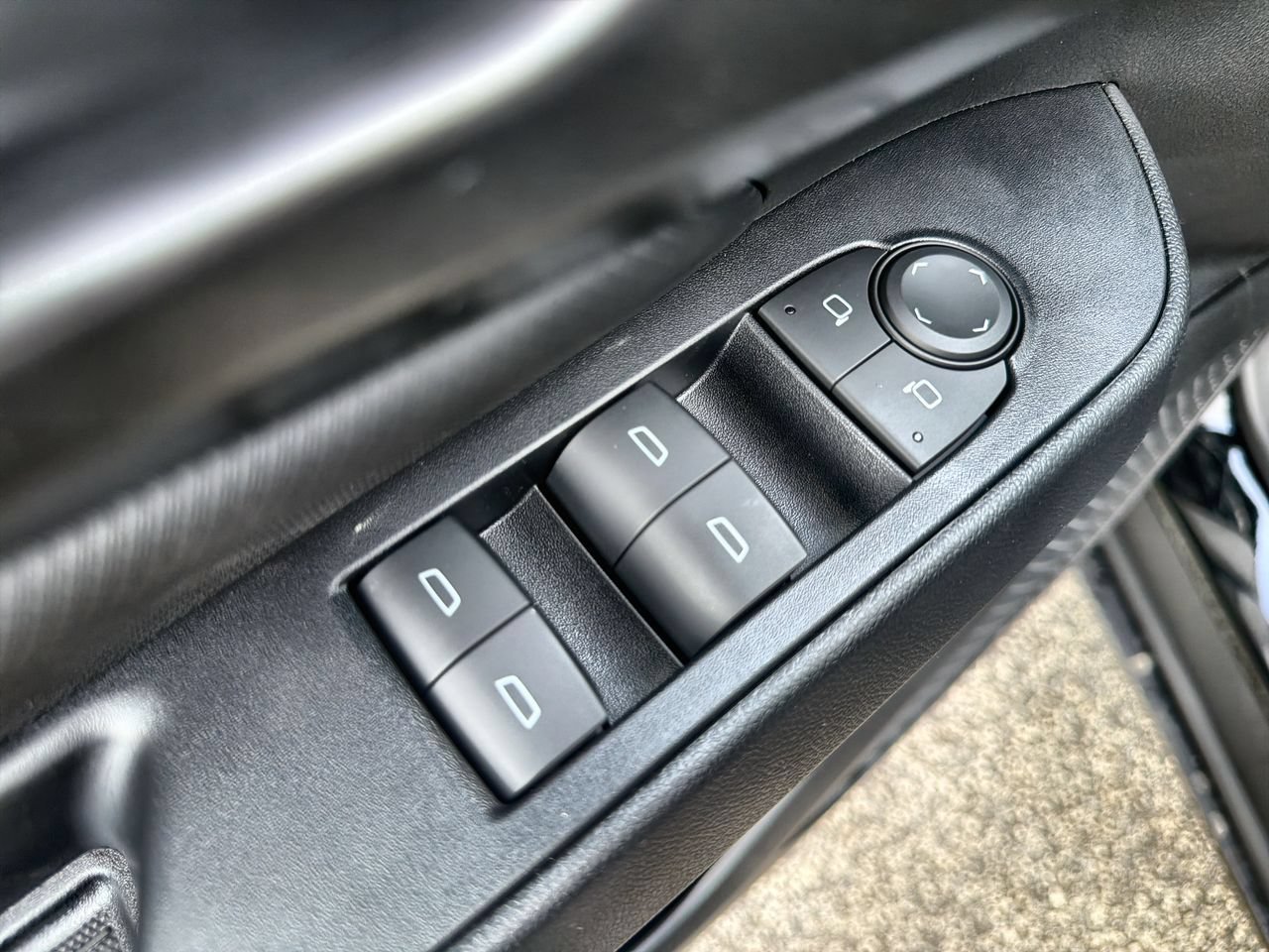 2026 Chevrolet Equinox EV 1LT - Photo 19