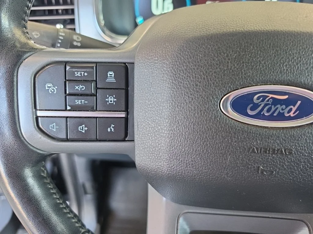 Used 2021 Black Ford XL image 19