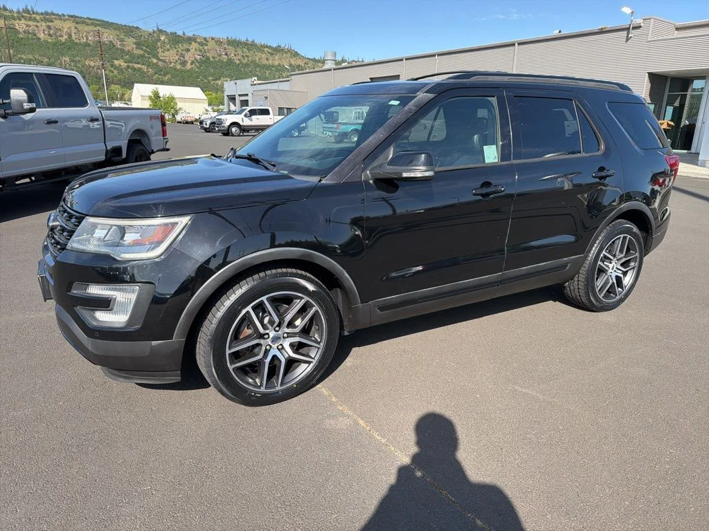 Used 2017 Shadow Black Ford Sport image 10