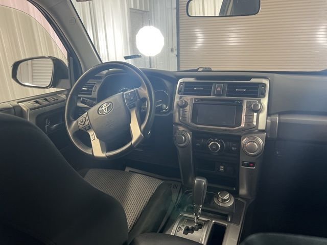 2018 Toyota 4Runner SR5 - Photo 21