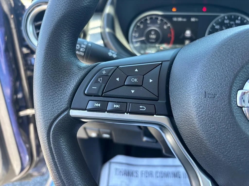 Used 2019 Blue Nissan SV image 15