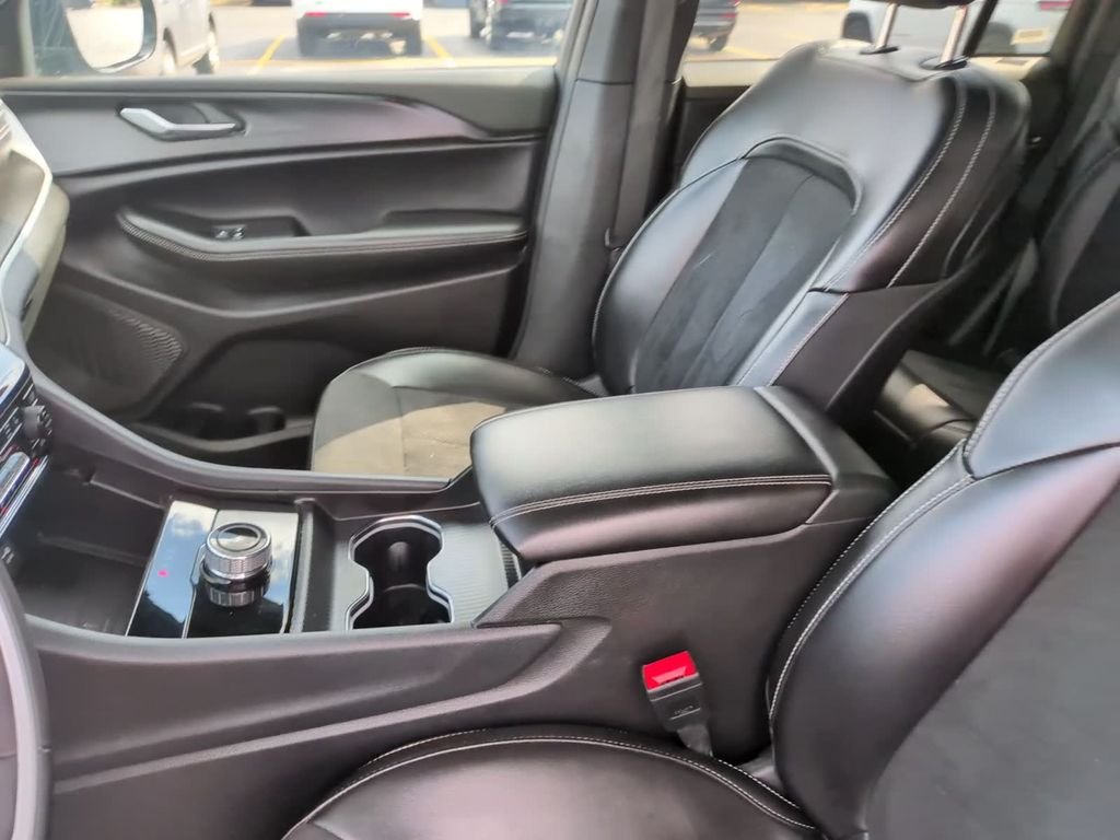 Certified Used 2025 Black Jeep Altitude image 28