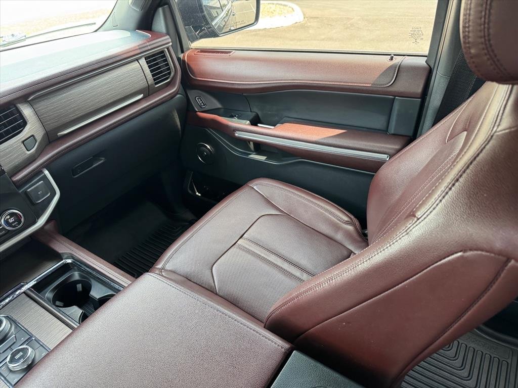 Used 2022 Dark Matter Metallic Ford Limited image 14