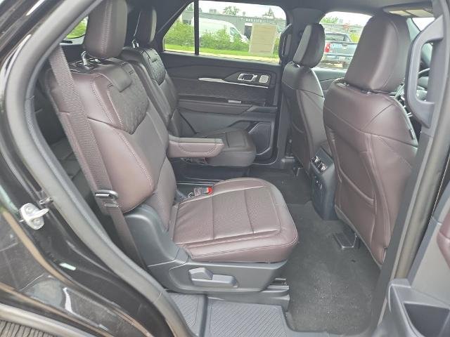 New 2026 Agate Black Metallic Ford Platinum™ image 56