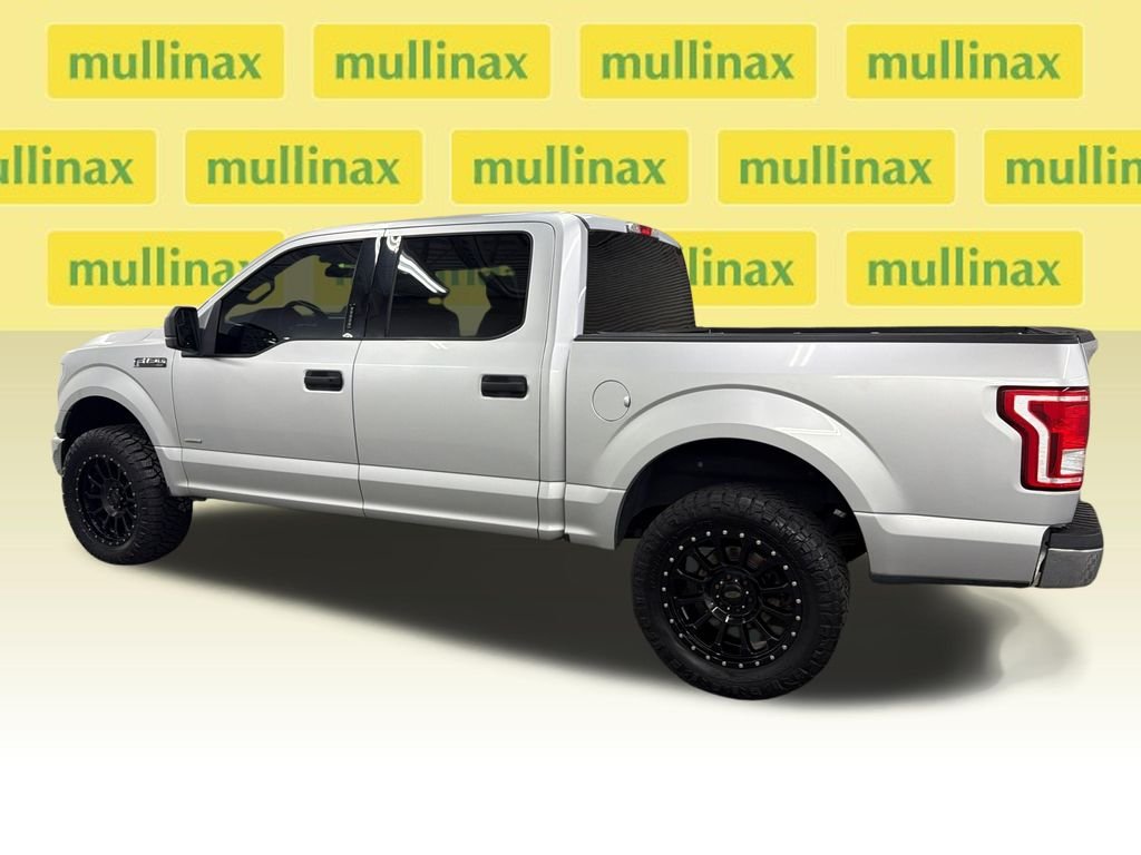 Used 2017 Silver Ford XLT image 12