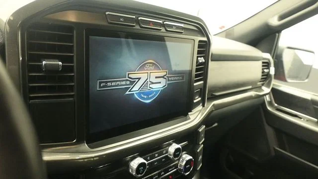 Used 2023 Red Ford XLT image 17