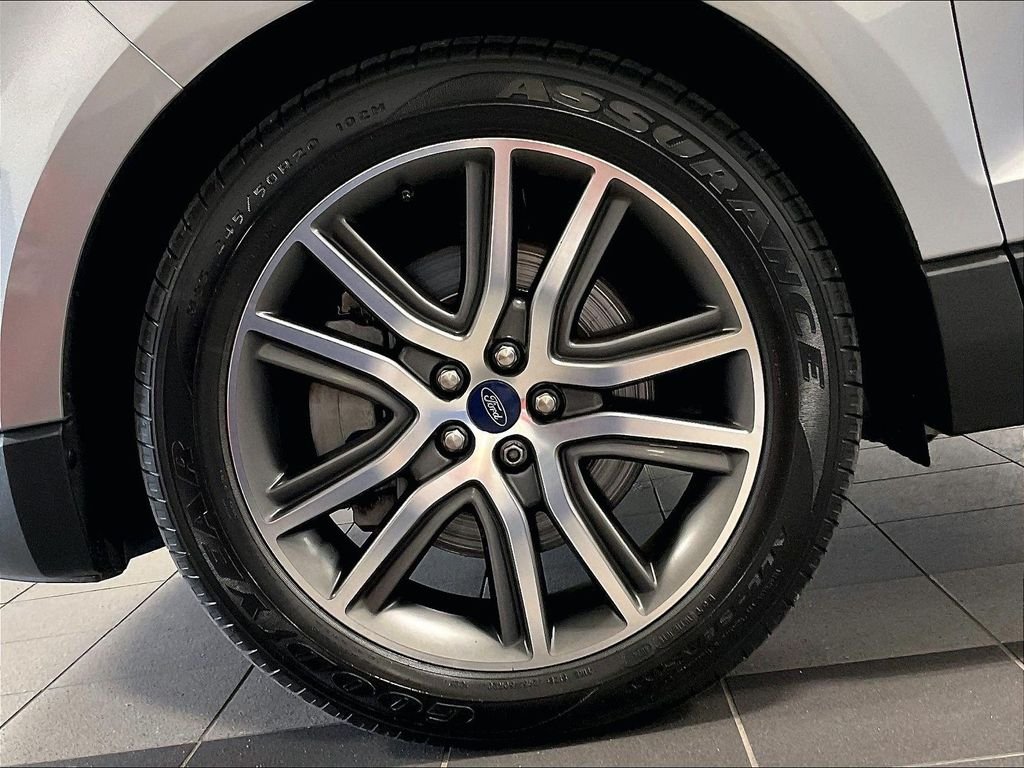Used 2021 Silver Ford Titanium image 7