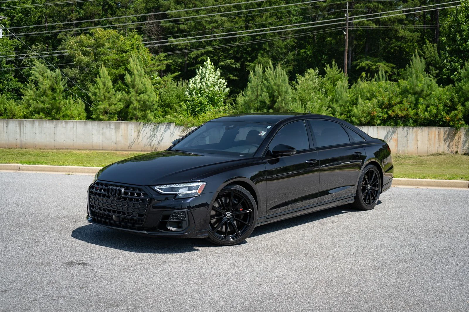 Used 2024  Audi 4.0T image 6