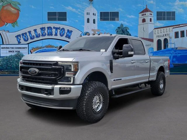 Certified Used 2022 Silver Metallic Ford Lariat image 2
