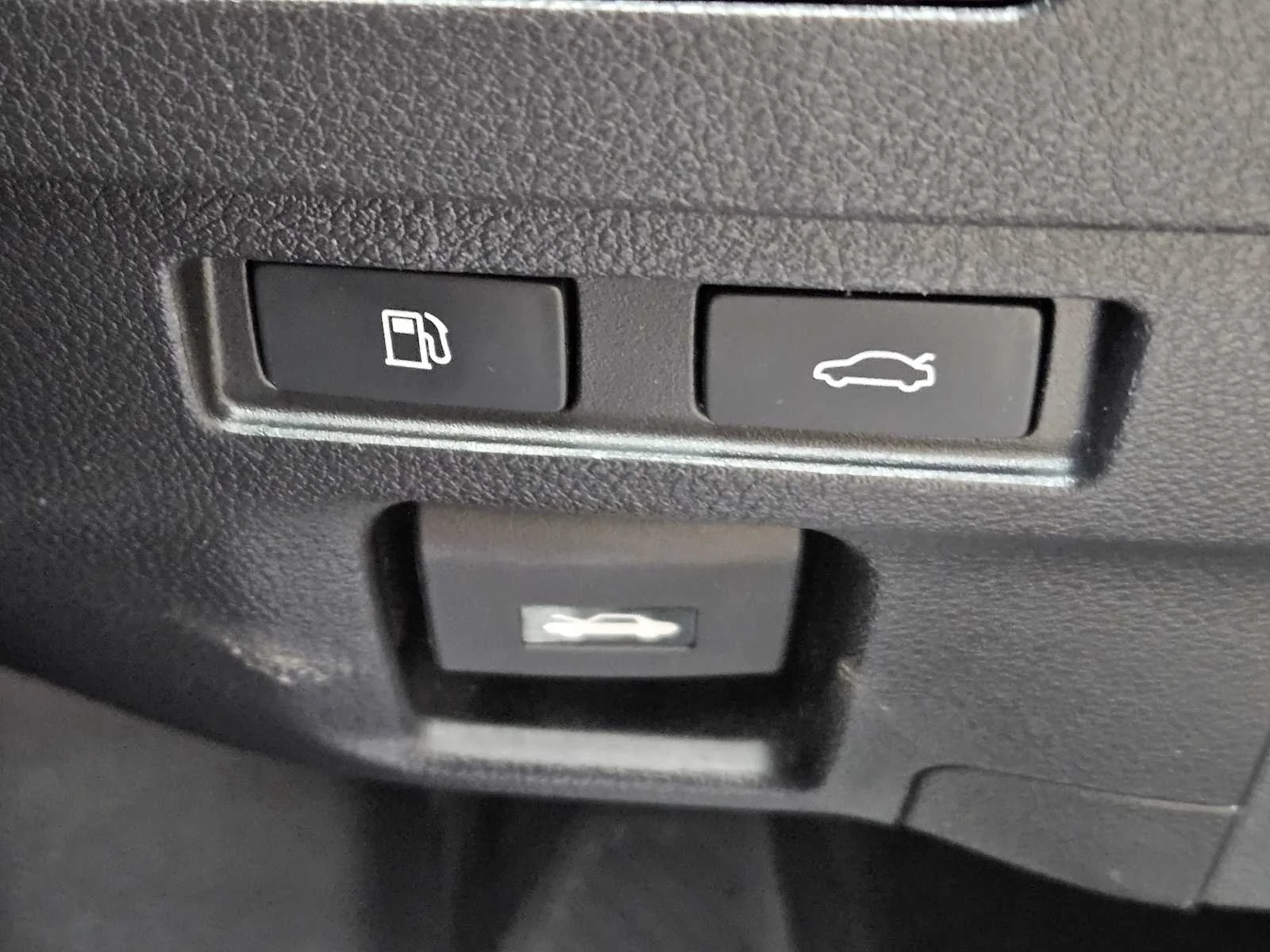 Certified Used 2022 CLOUDBURST GRAY Lexus  image 17