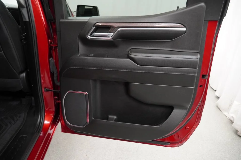 Used 2023 Radiant Red Tintcoat Chevrolet LTZ image 21