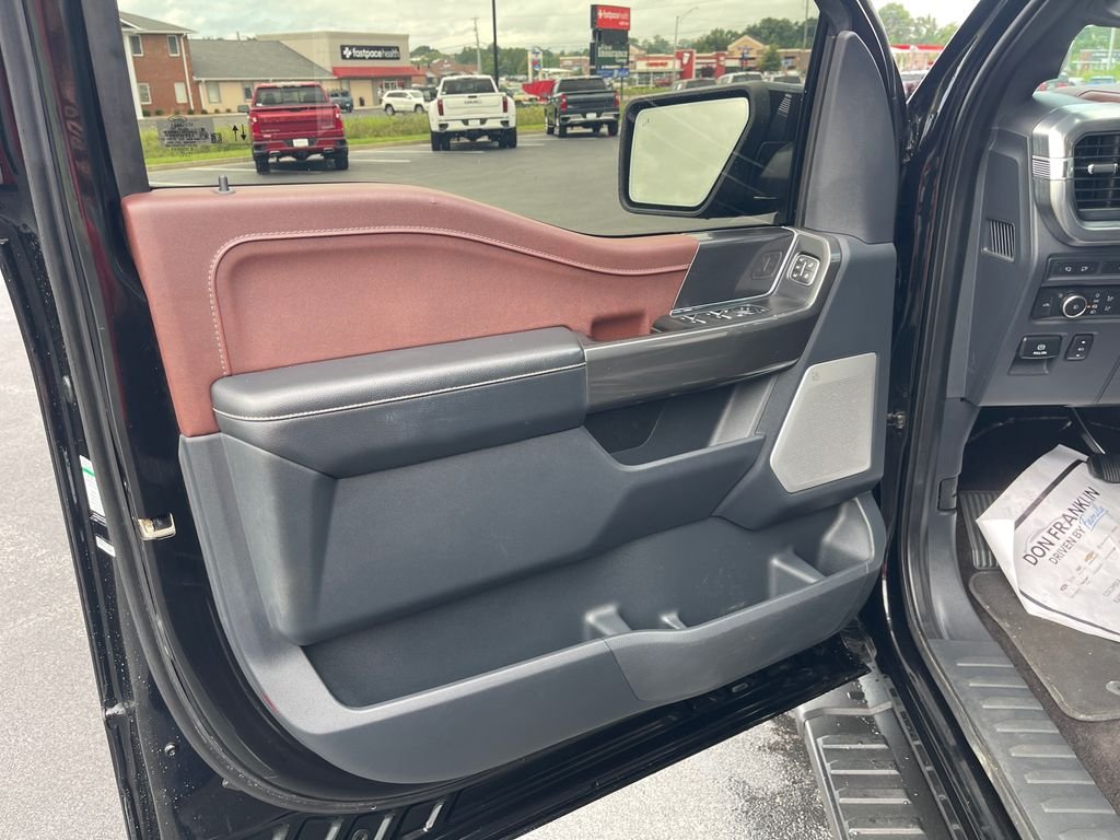 Used 2022 Black Ford  image 13