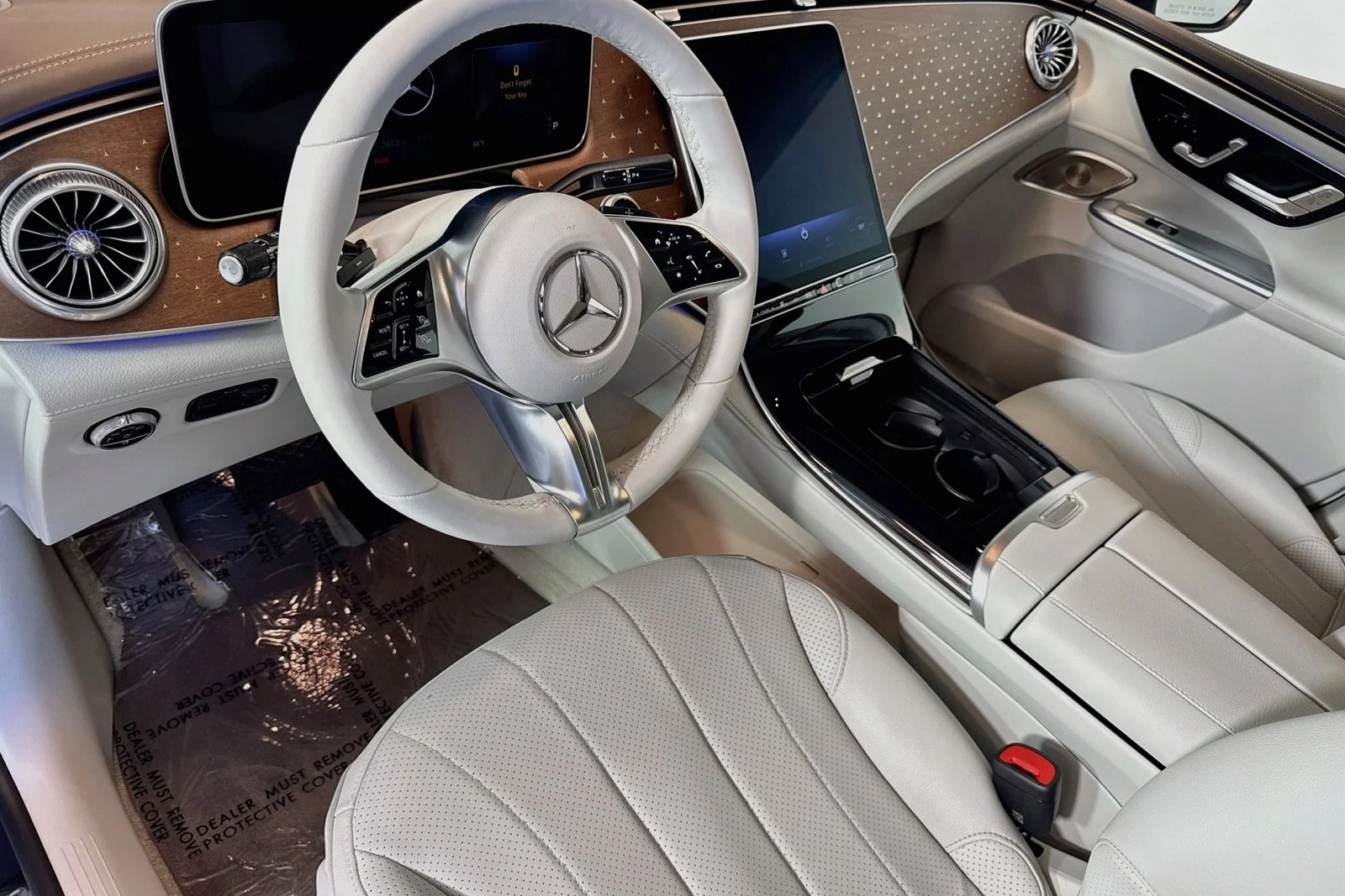 Used 2023 Twilight Blue Metallic Mercedes-Benz EQE 350 image 9