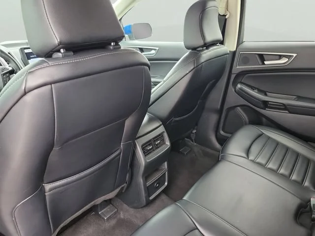 Used 2024 Blue Ford SEL image 16