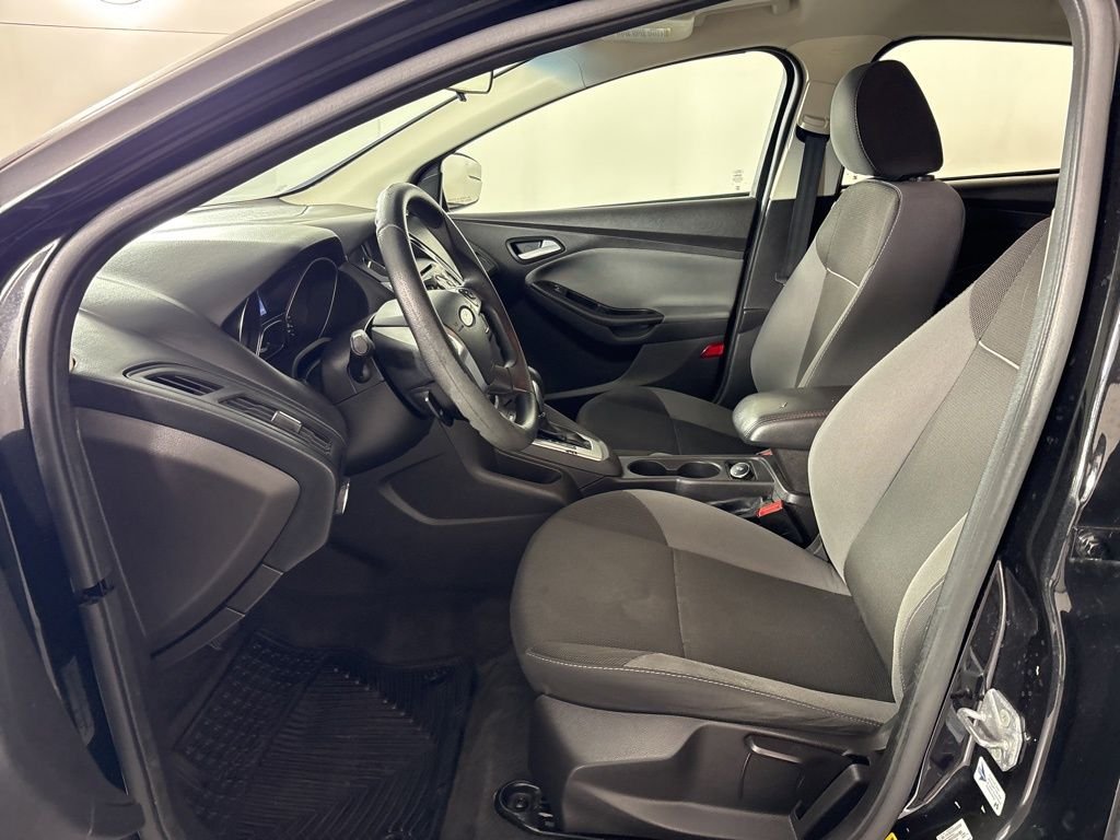 Used 2014 Black Ford SE image 20
