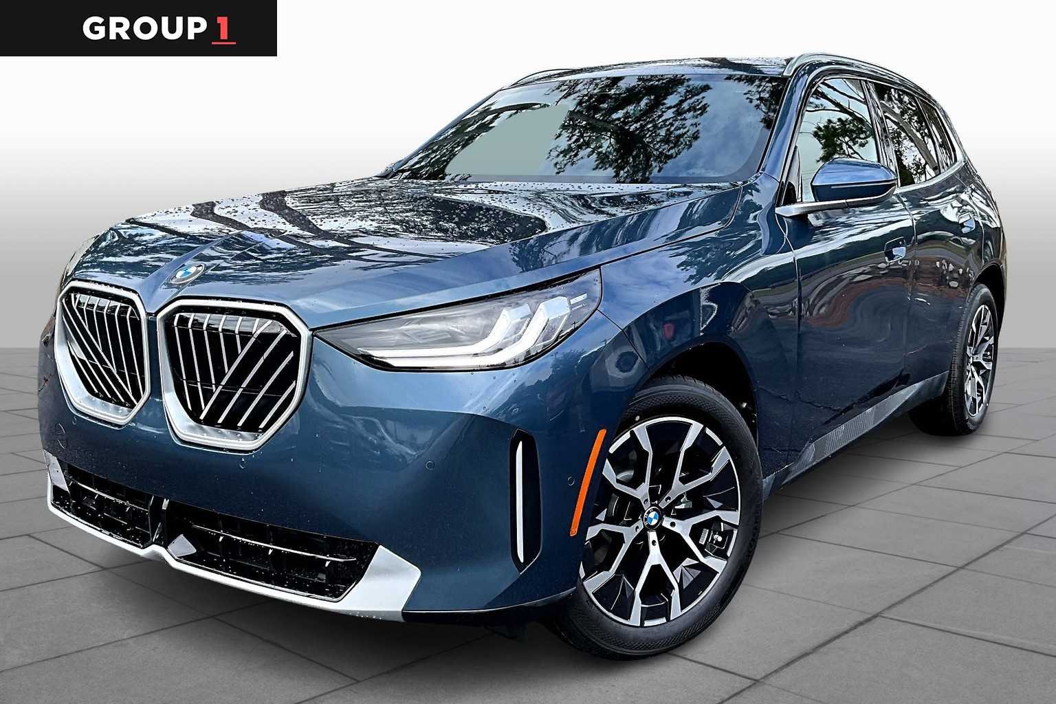 2026 BMW X3 30 XDRIVE's photo
