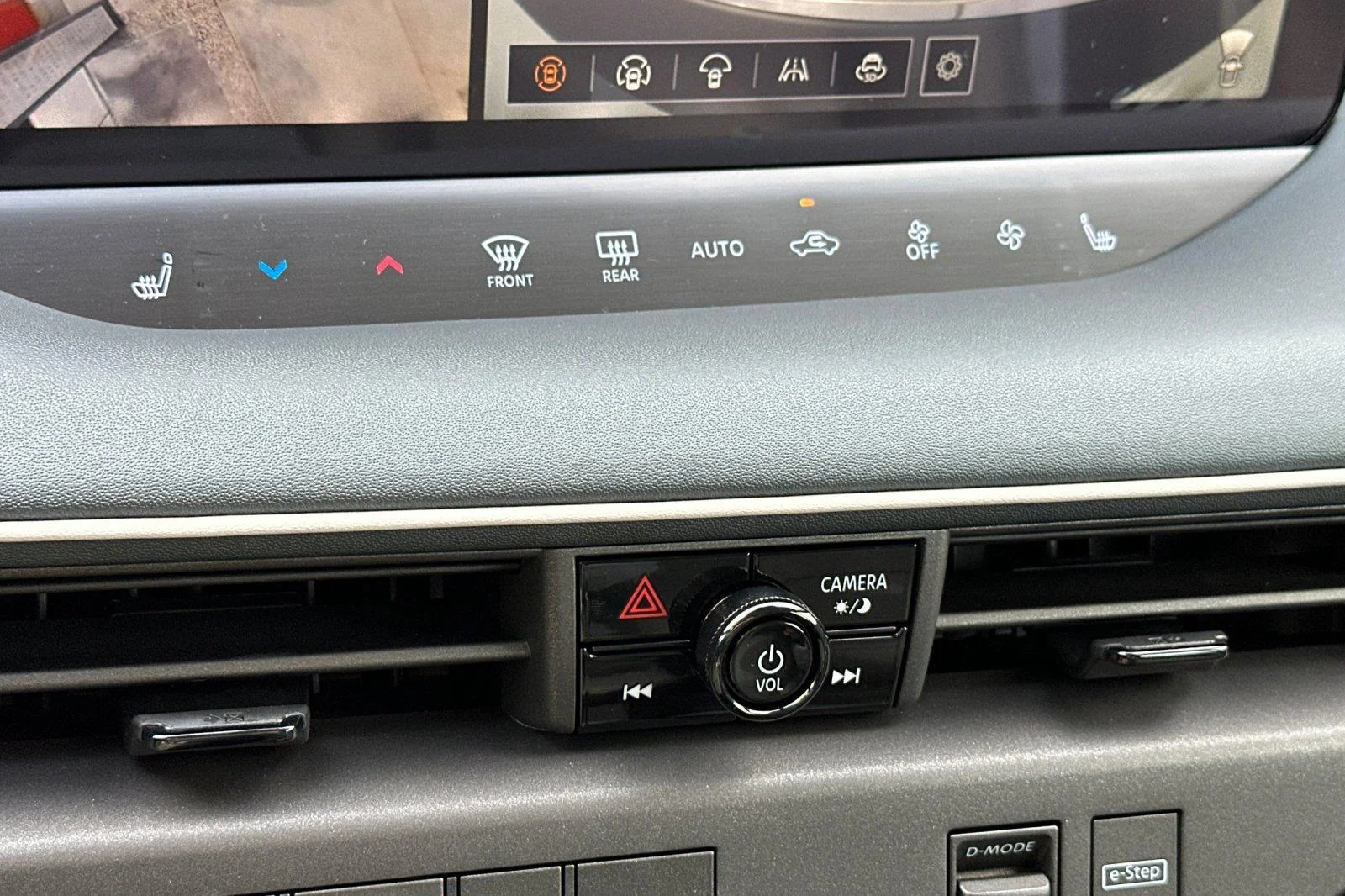 2026 Nissan LEAF SV+ - Photo 20