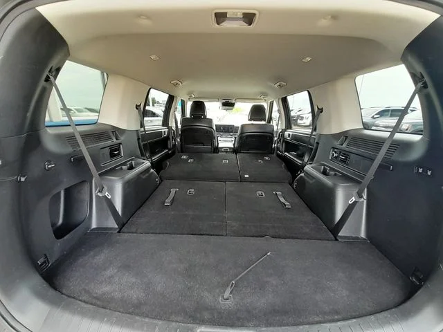 Used 2024 Green Hyundai SEL image 52