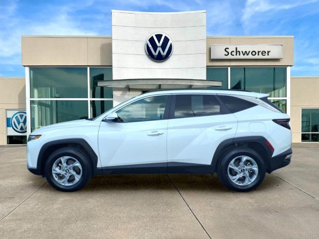 Used 2022 Quartz White Hyundai SEL image 10
