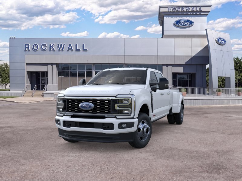 New 2026 Star White Metallic Tri-Coat Ford F-350® Platinum® image 2