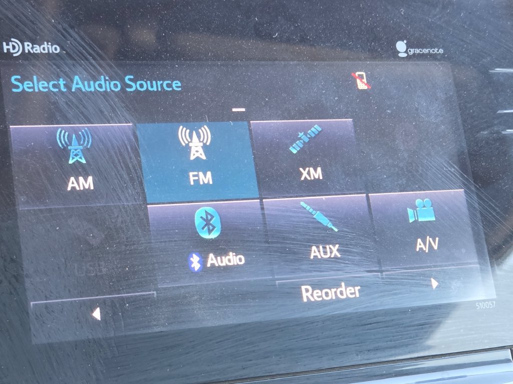 Used 2015 Brown Toyota Three image 29