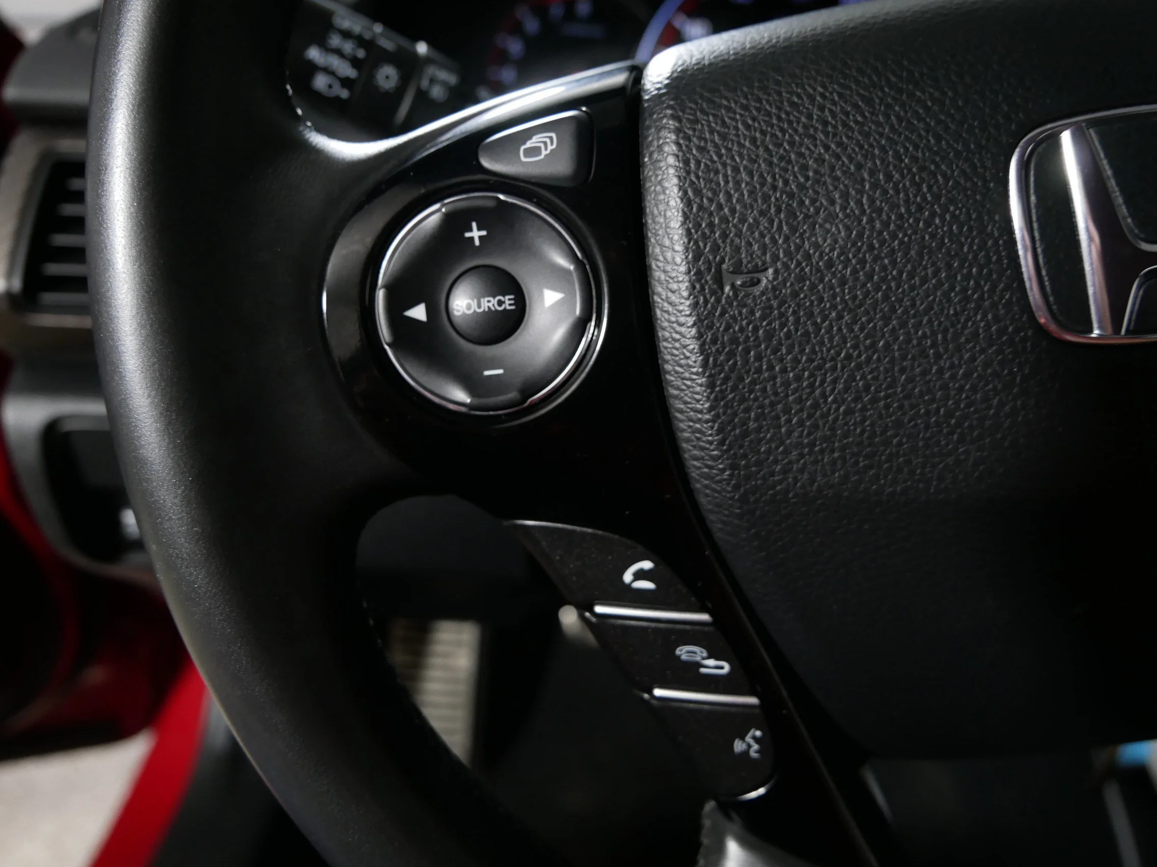 Used 2016 San Marino Red Honda Sport image 27