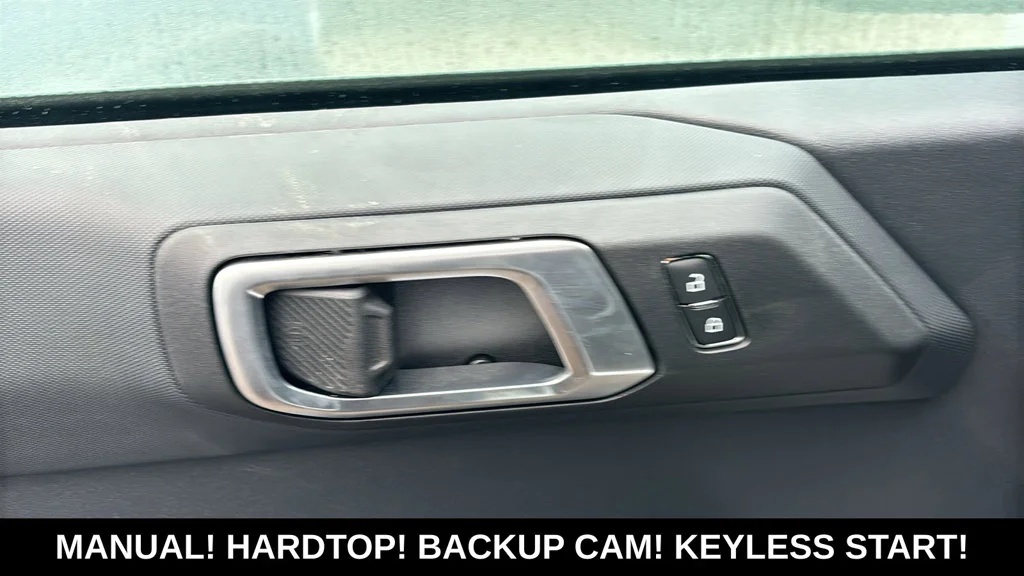 2026 Ford Bronco 4-Door Base - Photo 8