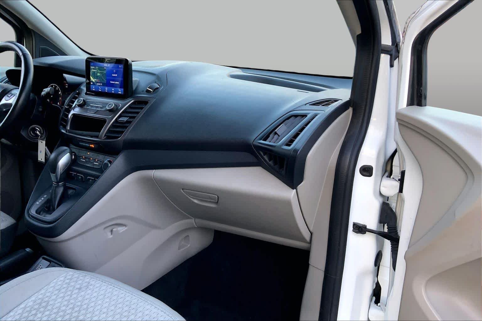 Used 2023 Frozen White Ford XLT image 17