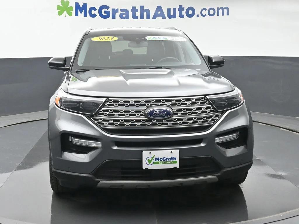 Used 2023 Gray Ford Limited image 5