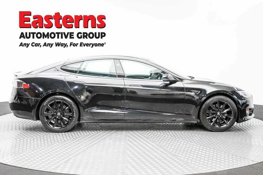 Used 2019 Black Tesla 75D image 76