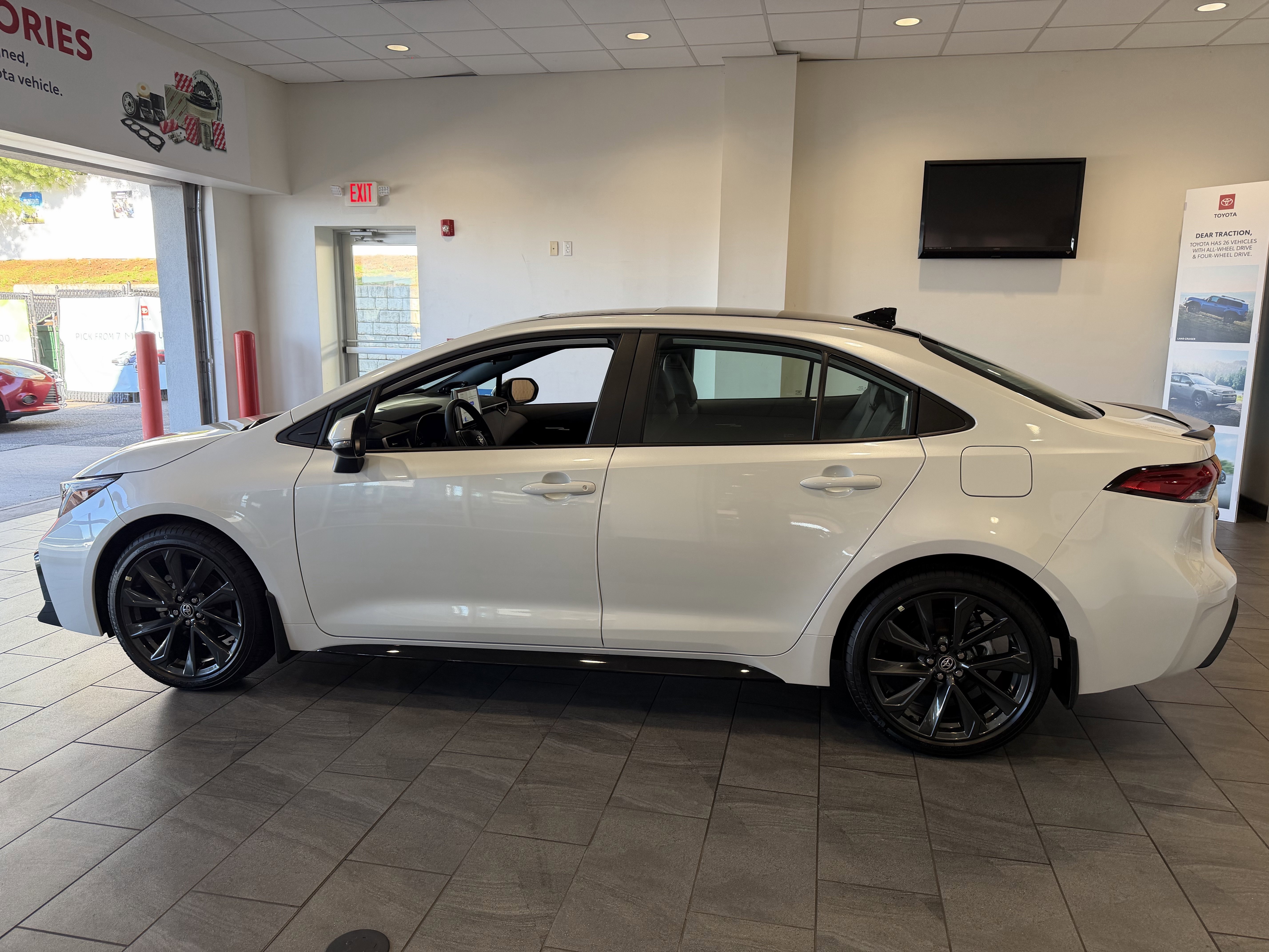 2026 Toyota Corolla XSE - Photo 75