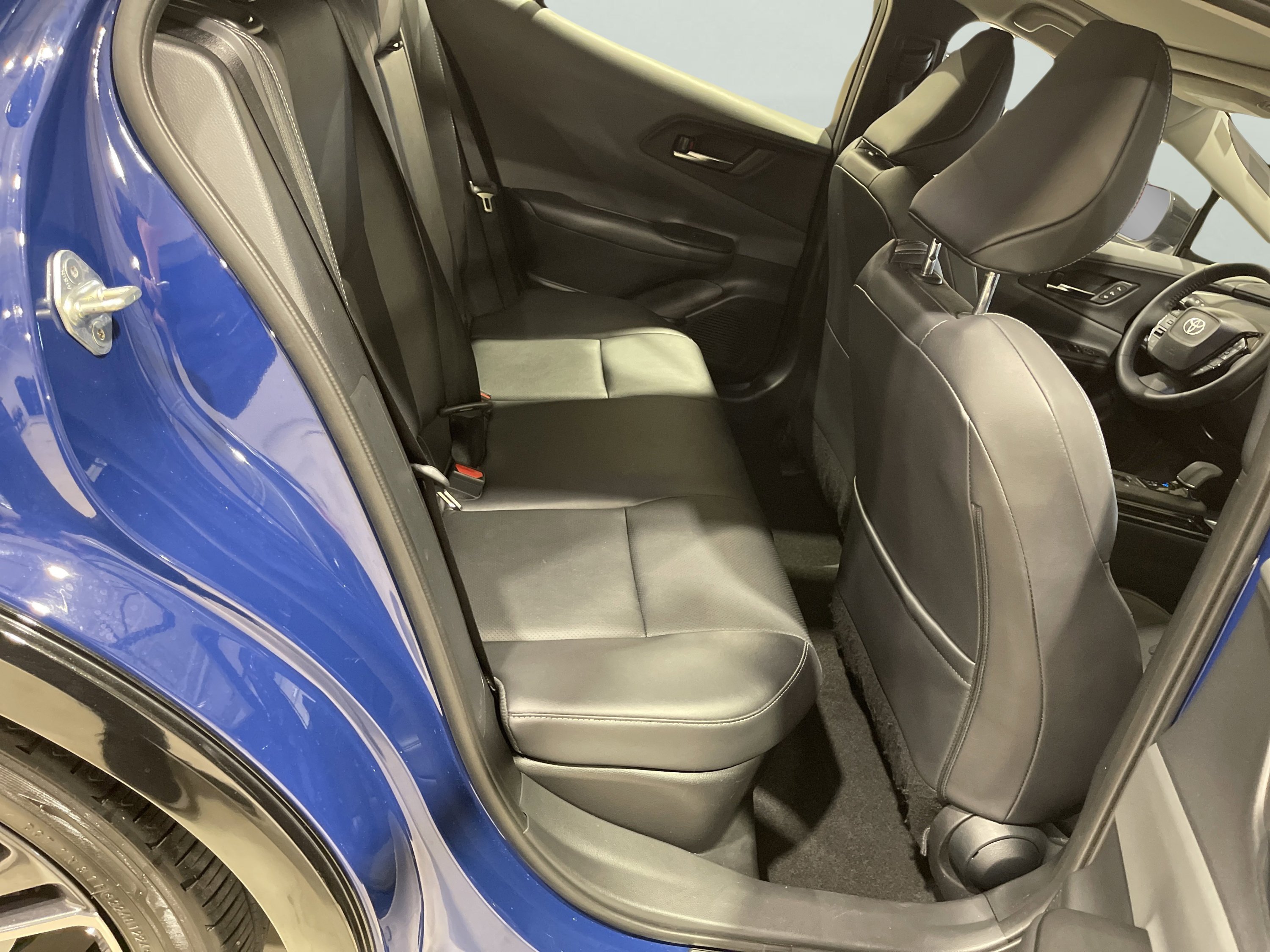 Certified Used 2024 Reservoir Blue Toyota Limited image 15