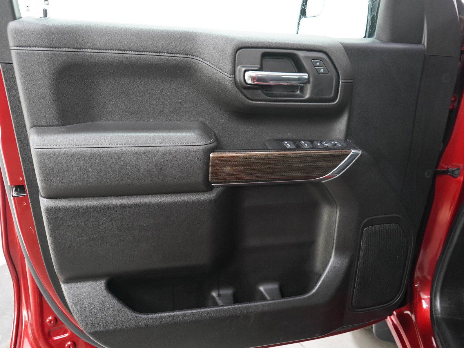 Used 2021 CHERRY RED TINTCOAT Chevrolet RST image 21