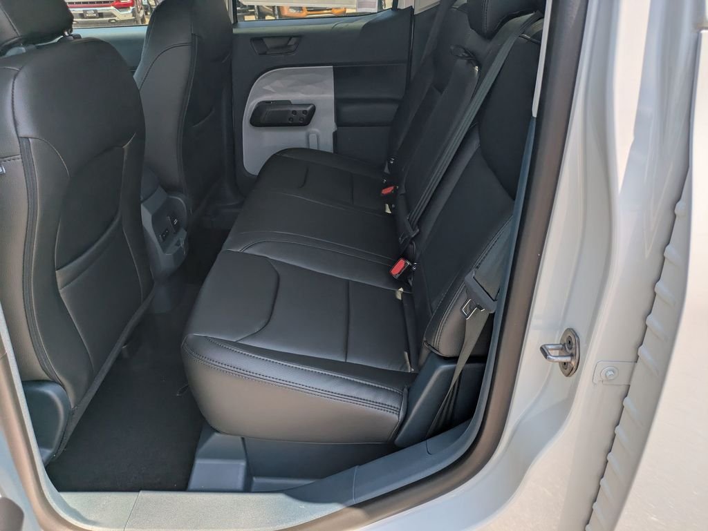 2025 Ford Maverick XLT - Photo 30