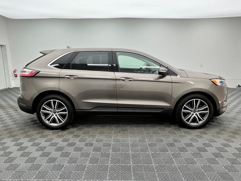 Used 2019 Stone Gray Metallic Ford Titanium image 8