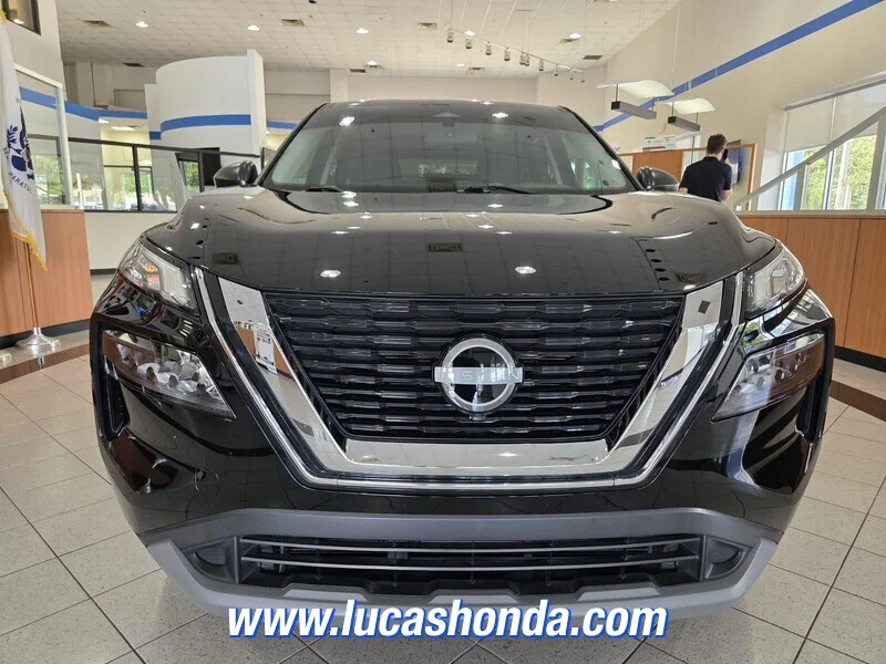 Used 2023 Black NISSAN FWD S image 2