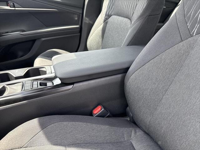 Certified Used 2026 RESERVOIR BLUE Toyota  image 24