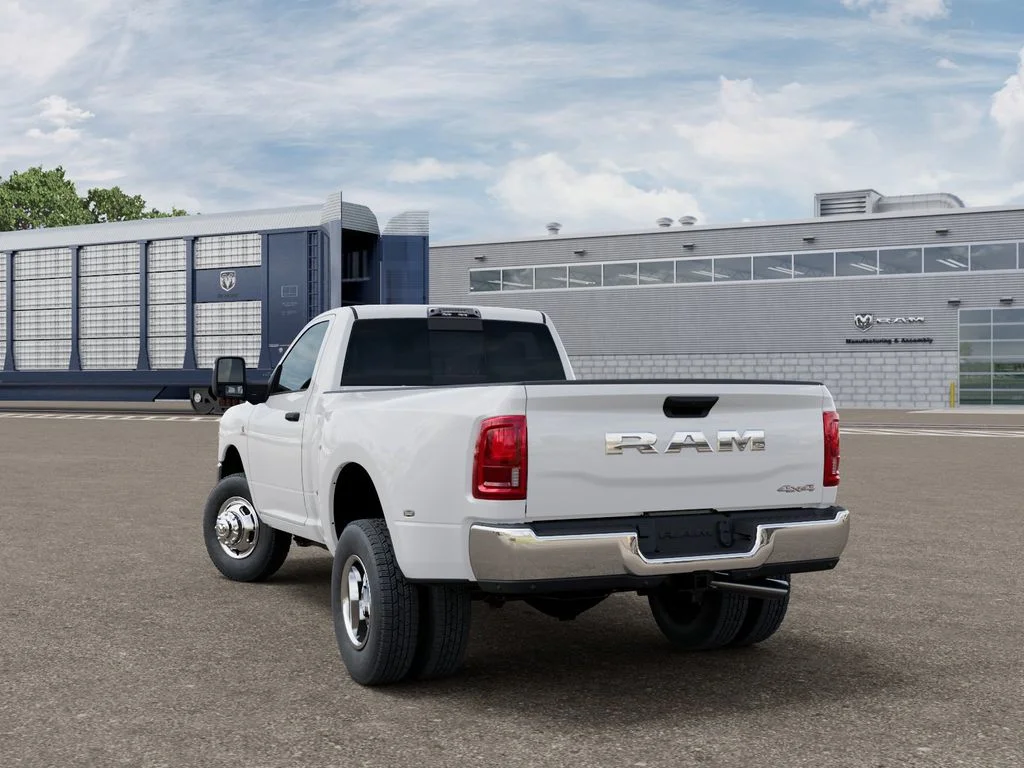 New 2026 Bright White Clear-Coat Exterior Paint RAM Tradesman image 3