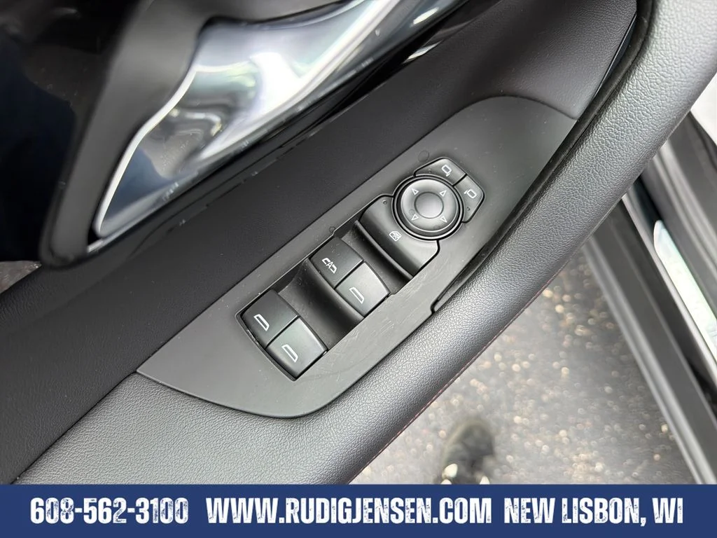 Used 2025 Black Chevrolet RS image 11