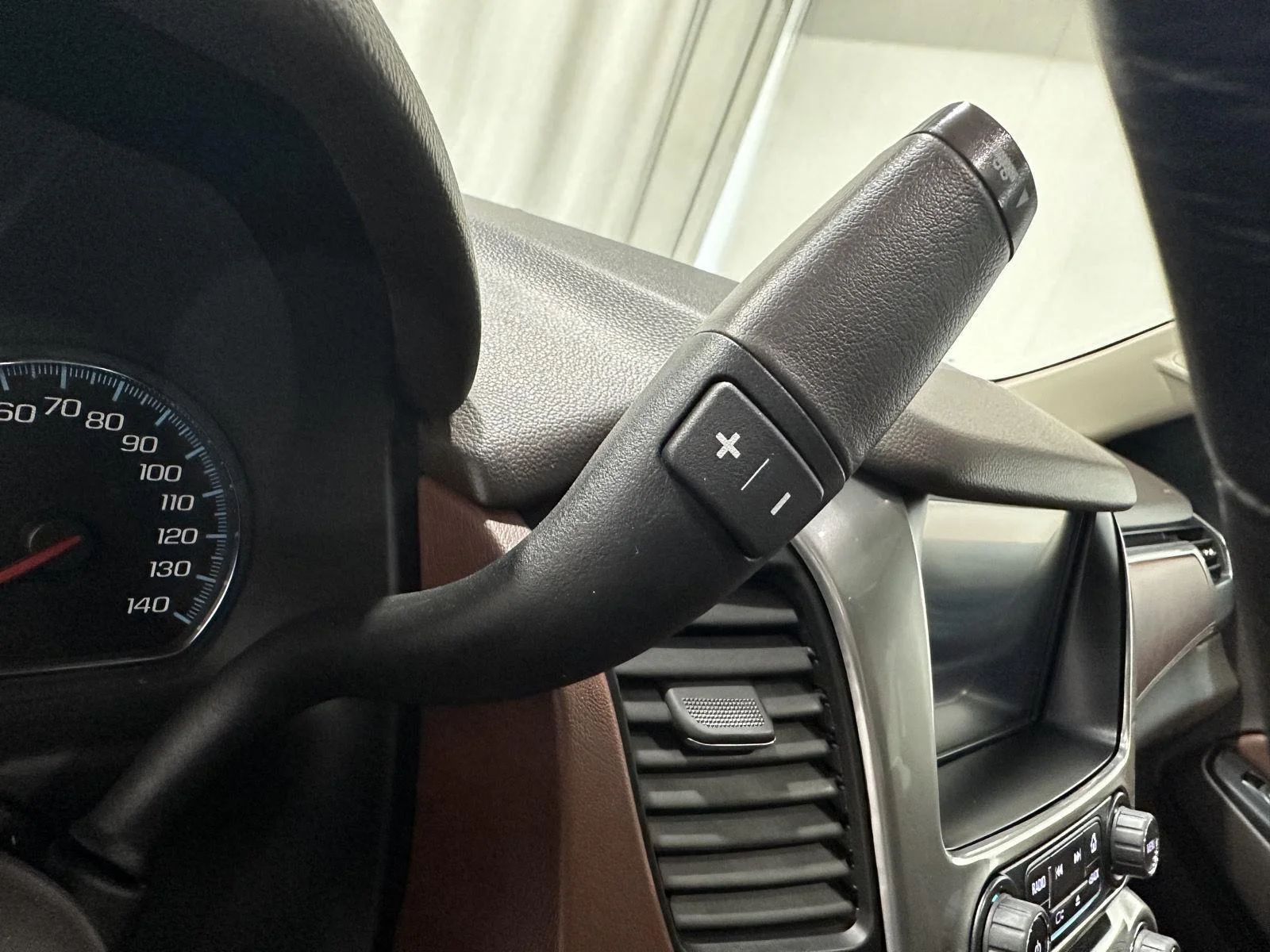 Used 2018 TUNGSTEN METALLIC Chevrolet Premier image 15