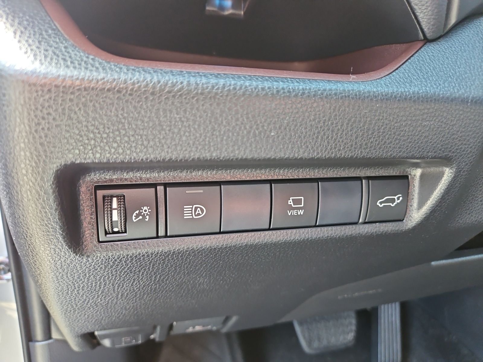 Used 2019 Silver Toyota Limited image 23