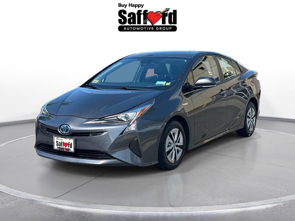 2016 Toyota Prius Four's photo