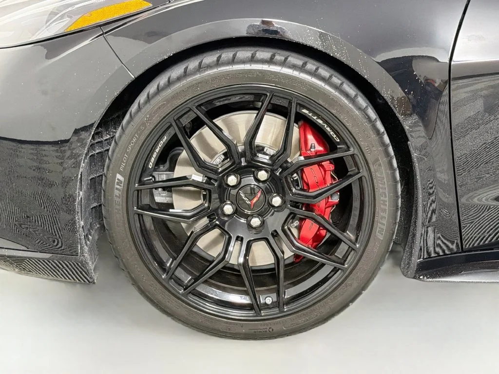 Used 2026 Black Chevrolet Z06 image 28