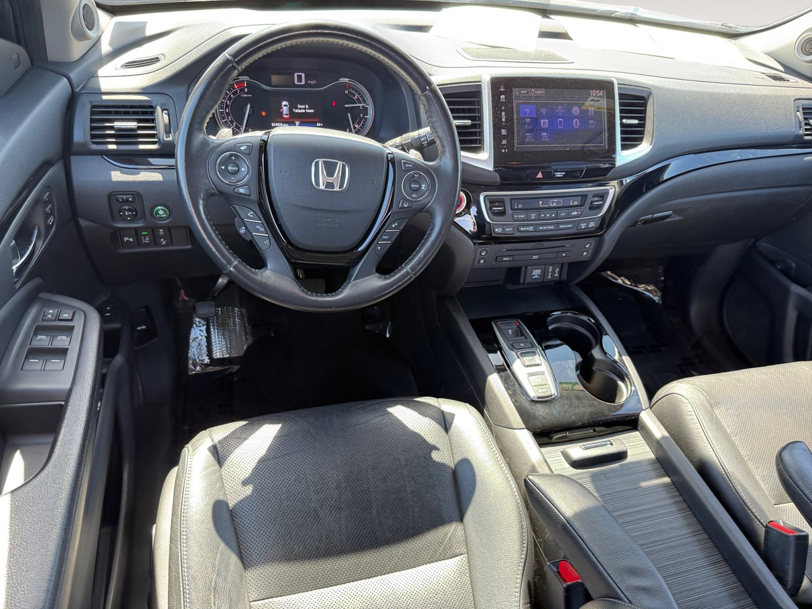 Used 2018 Crystal Black Pearl Honda Elite image 15