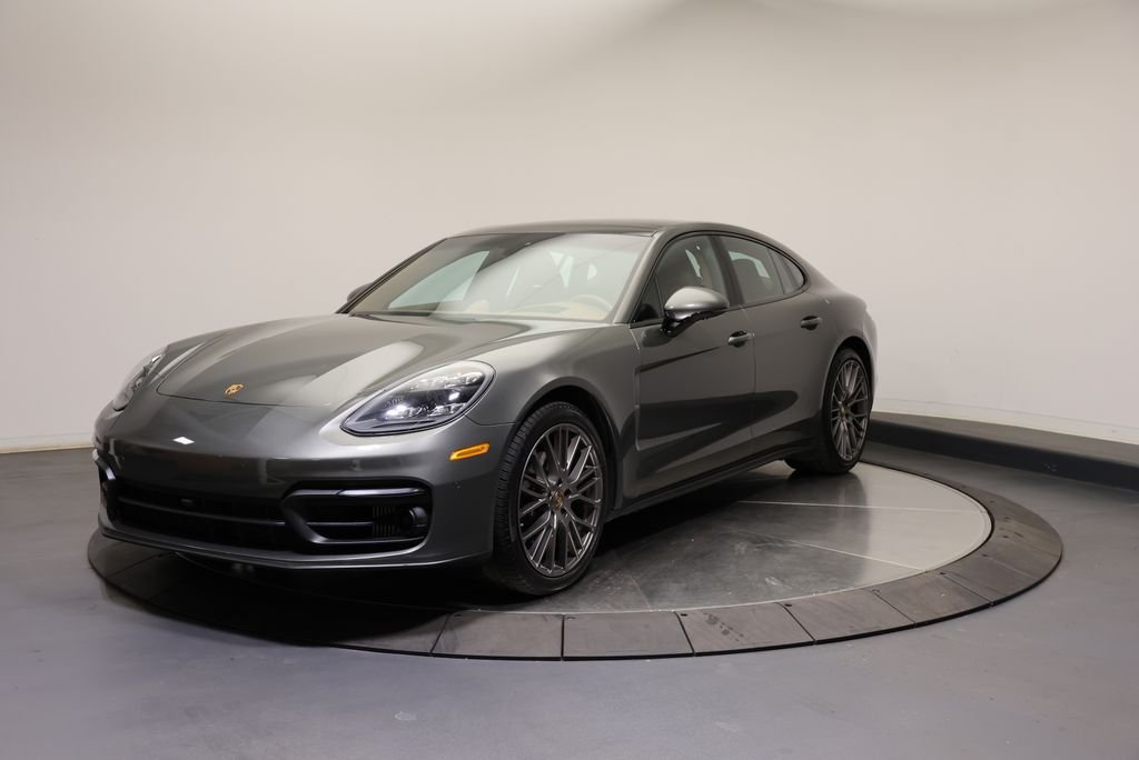 2022 Porsche Panamera 4 Platinum Edition's photo