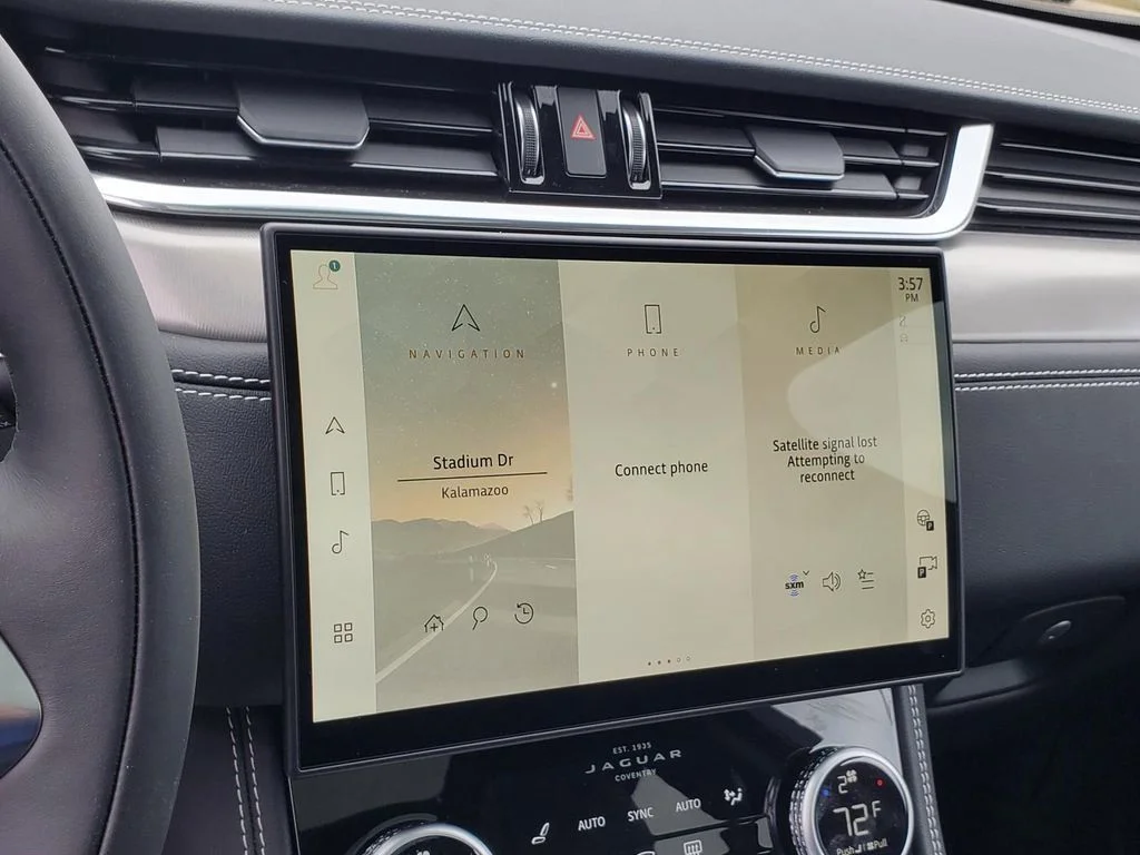 2026 Jaguar F-Pace R-Dynamic S - Photo 24