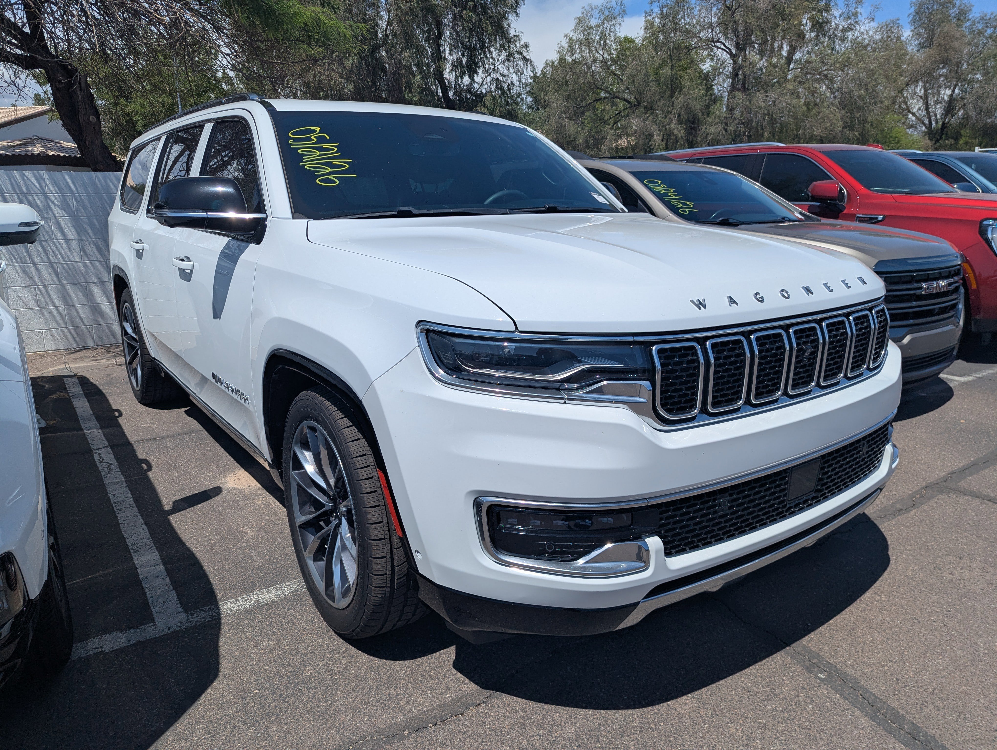 2023 Jeep Wagoneer L Series III 4WD's photo