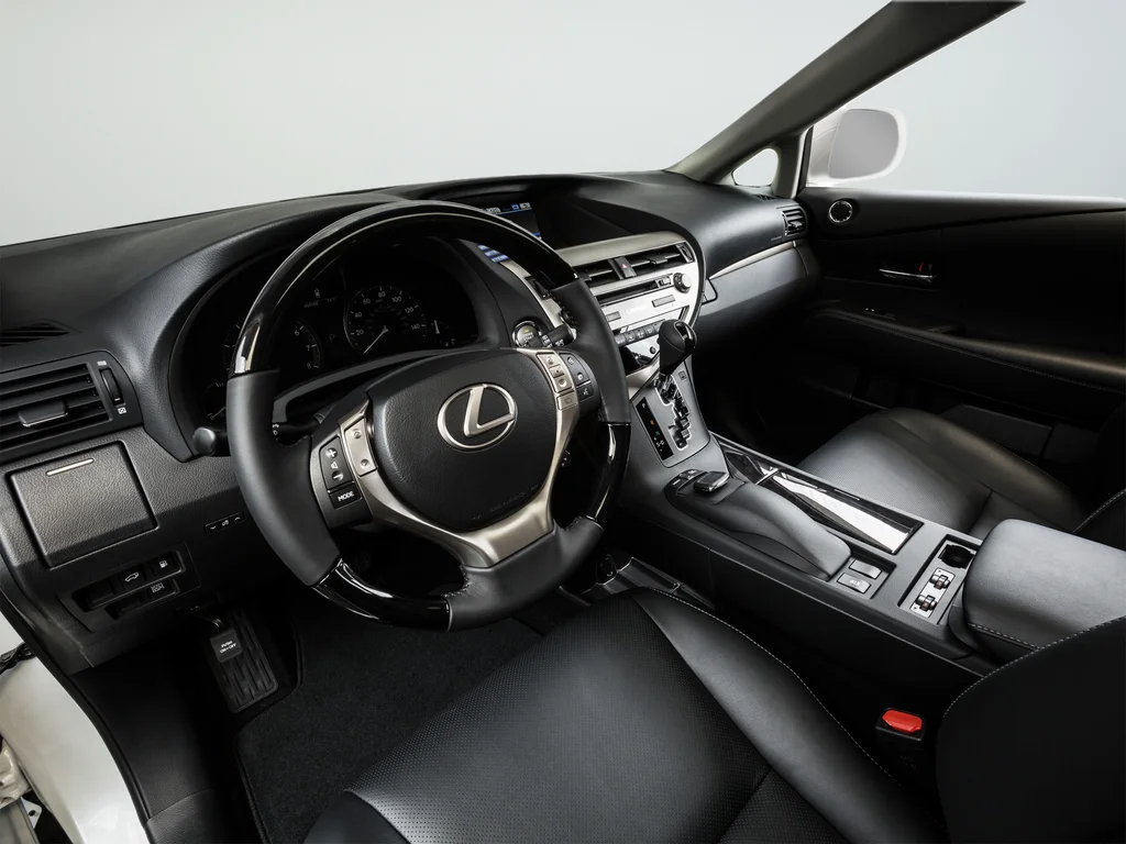Used 2015 White Lexus 350 image 49