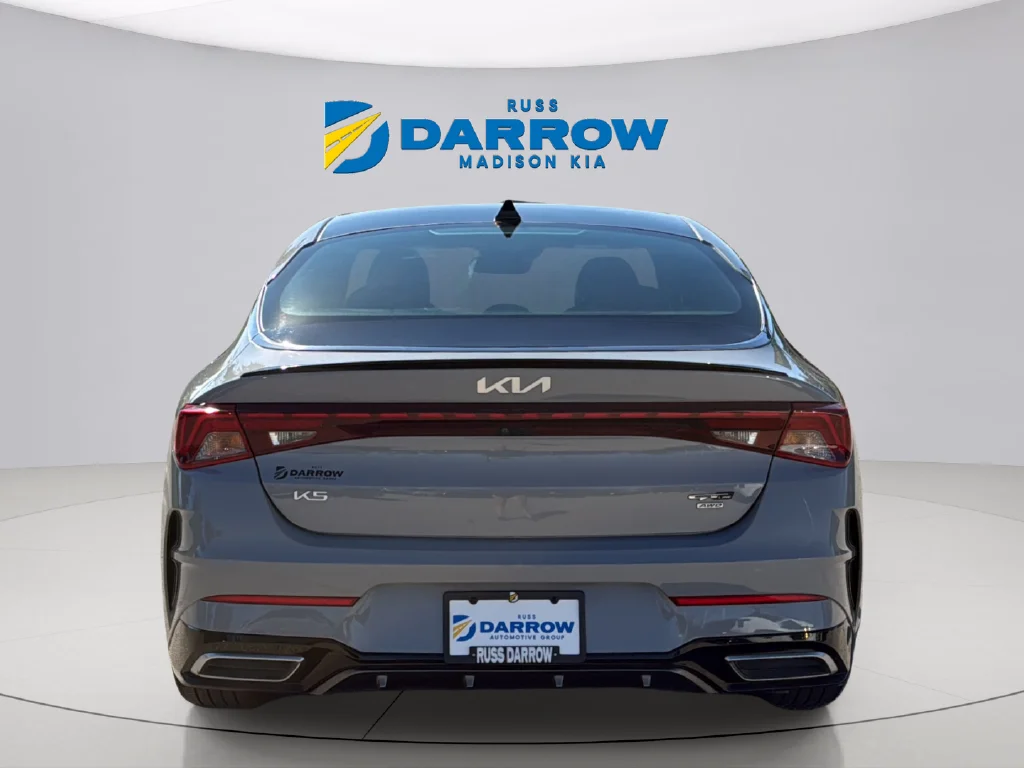 Used 2024 Wolf Gray Kia GT-Line image 4